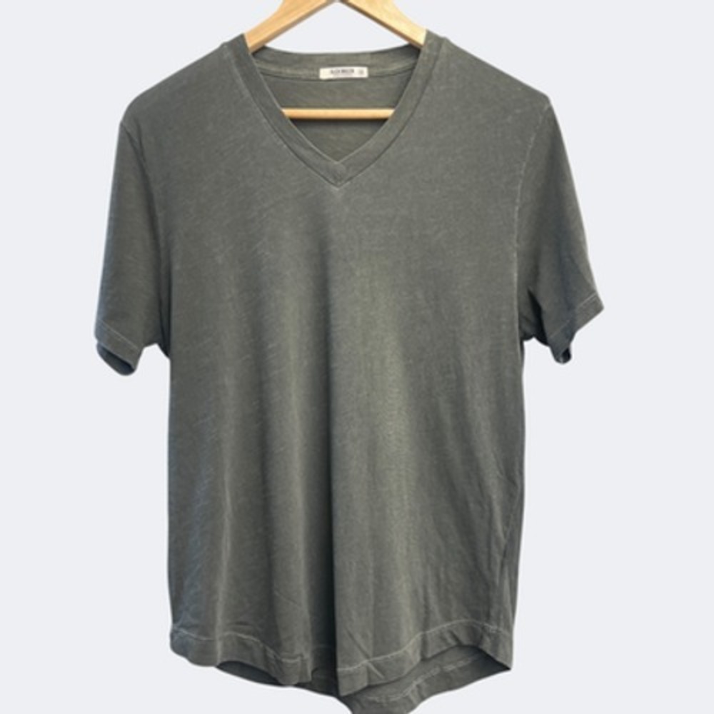 Buck Mason Shirt Mens M Green V Neck Slub Cotton Tee Made In USA M11002.102 NWOT